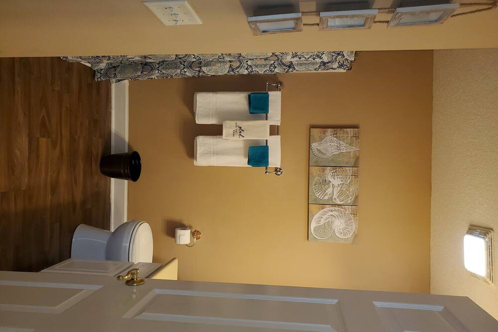 Photo of Bedroom in Dock Junction