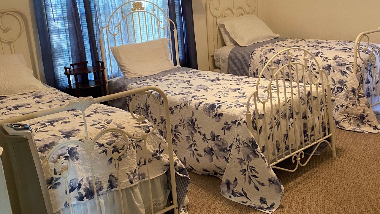 Photo of Bedroom in Hillsboro