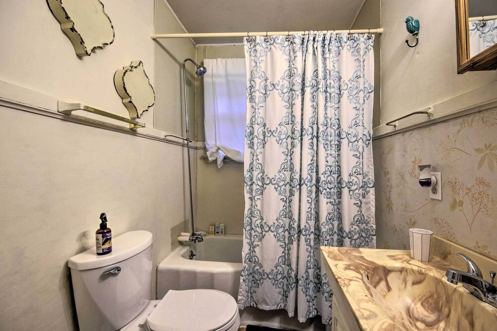 Photo of Bathroom in Augusta