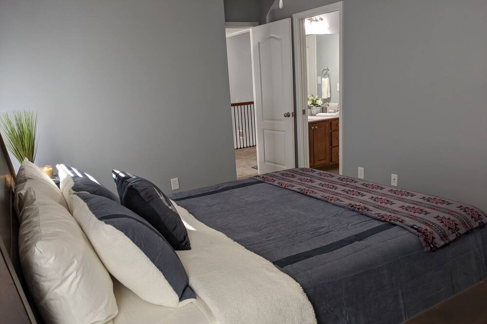 Photo of Bedroom in Fayetteville
