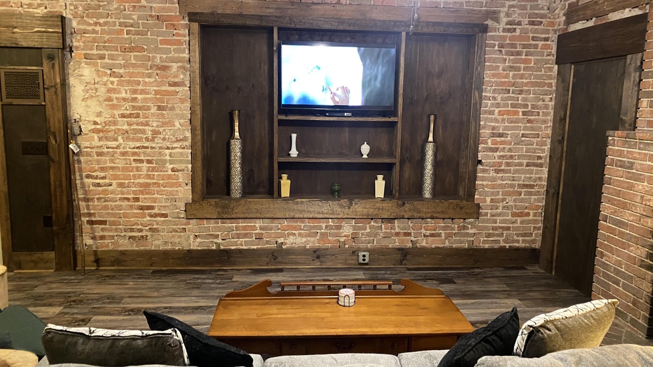 Photo of Livingroom in Canton