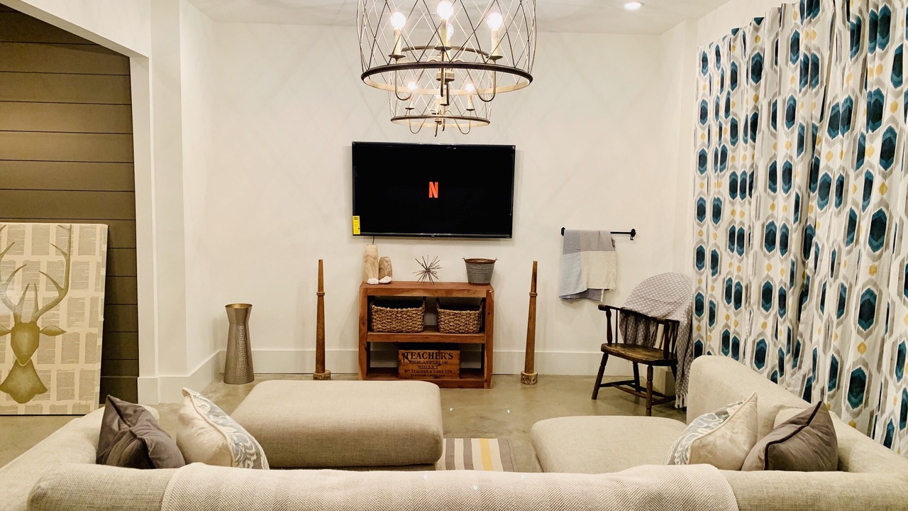 Photo of Livingroom in Chattahoochee Hills