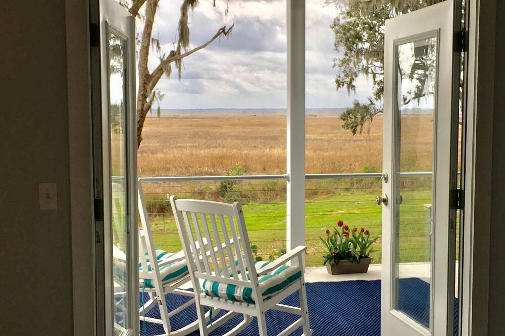 Photo of Patio Balcony in Darien