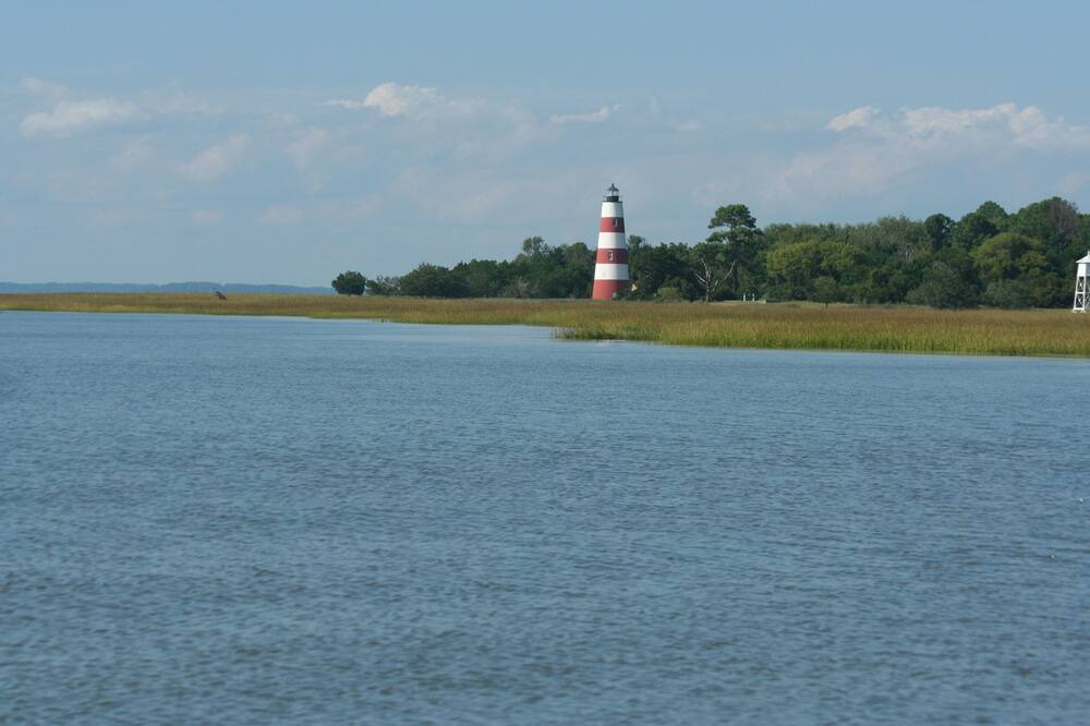 Photo of Others in Darien