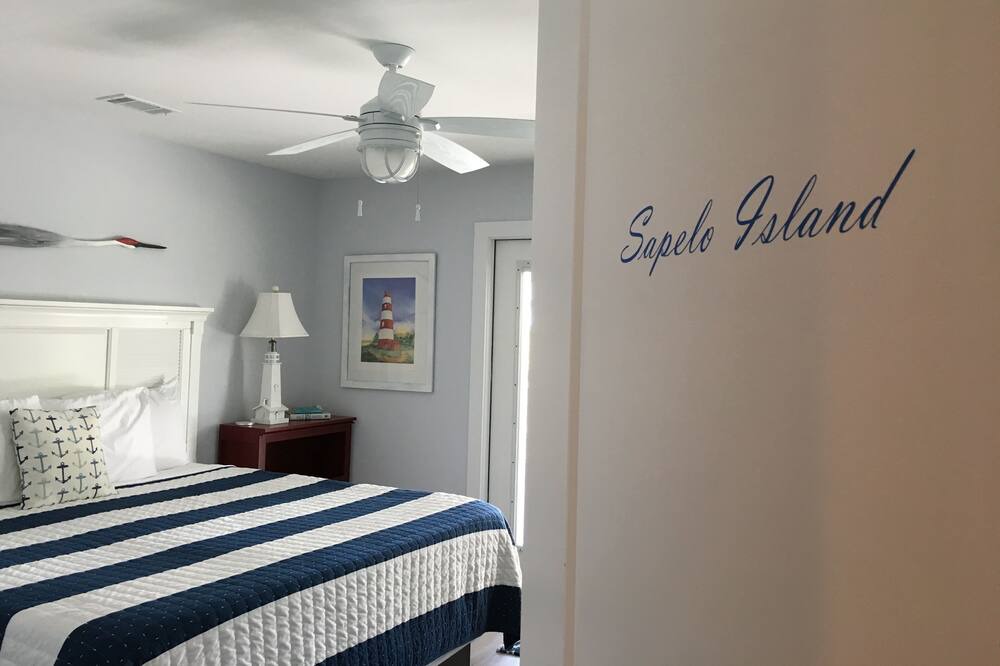 Photo of Bedroom in Darien