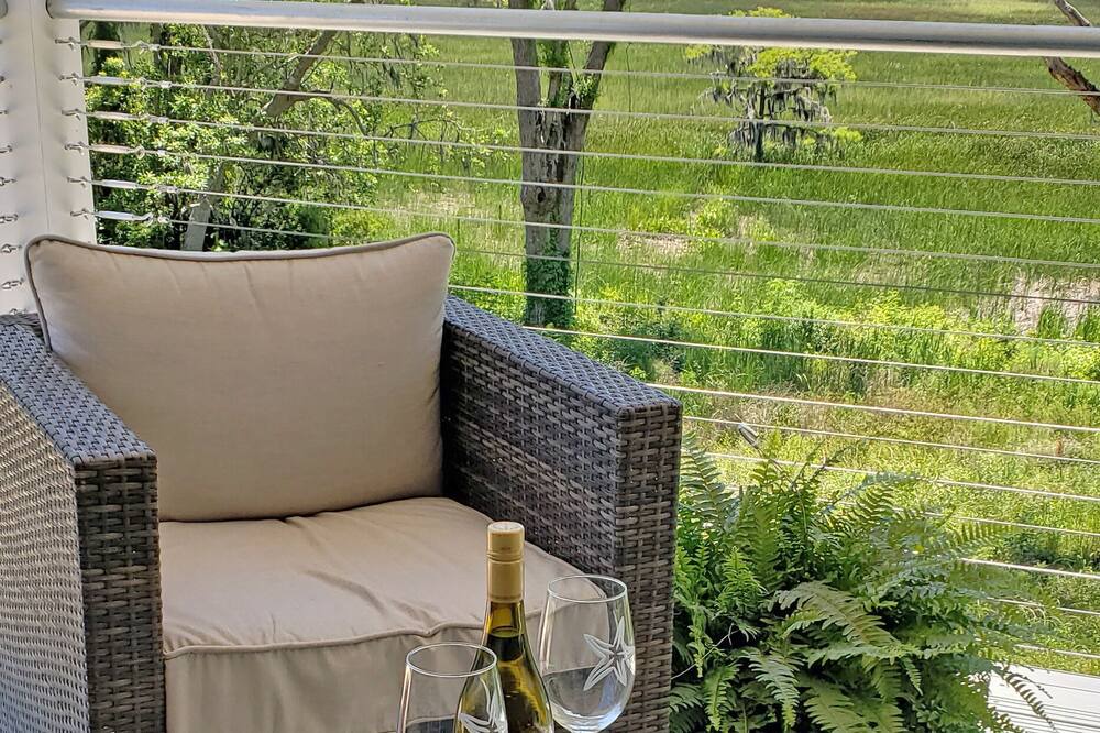 Photo of Patio Balcony in Darien