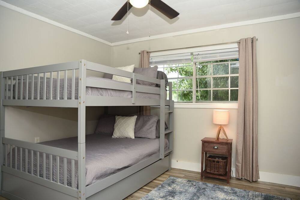 Photo of Bedroom in Grand Bay