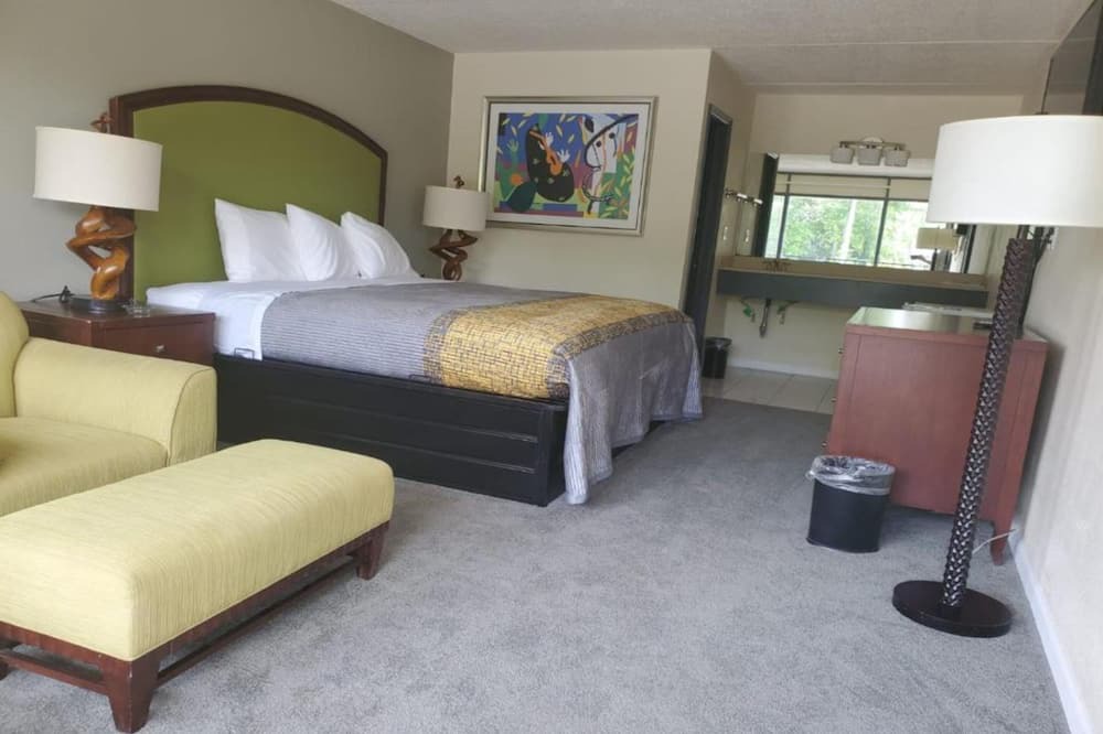 Photo of Bedroom in Orangeburg