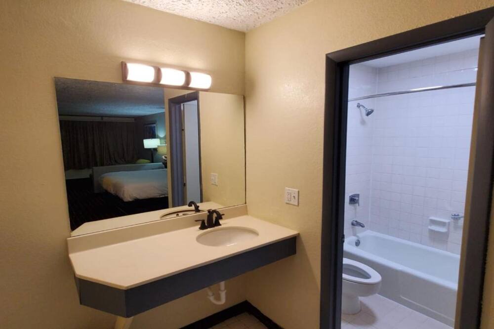 Photo of Bathroom in Orangeburg