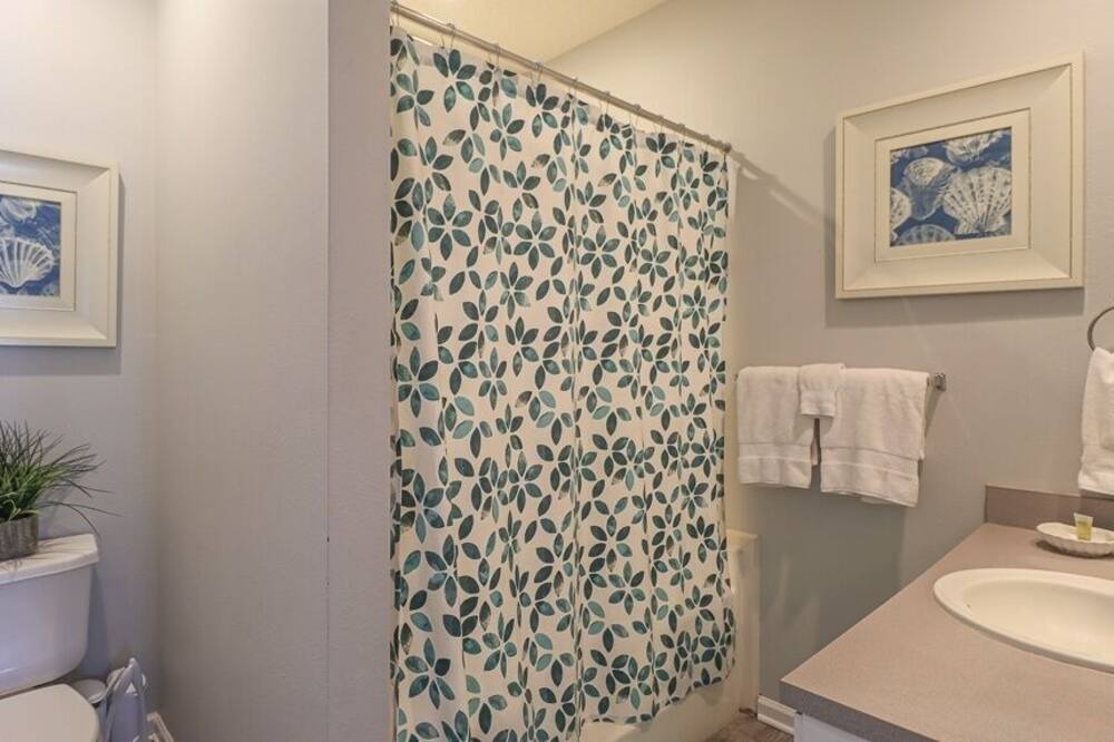 Photo of Bathroom in Gulfport