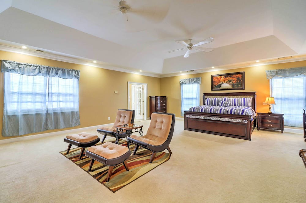 Photo of Bedroom in Zebulon
