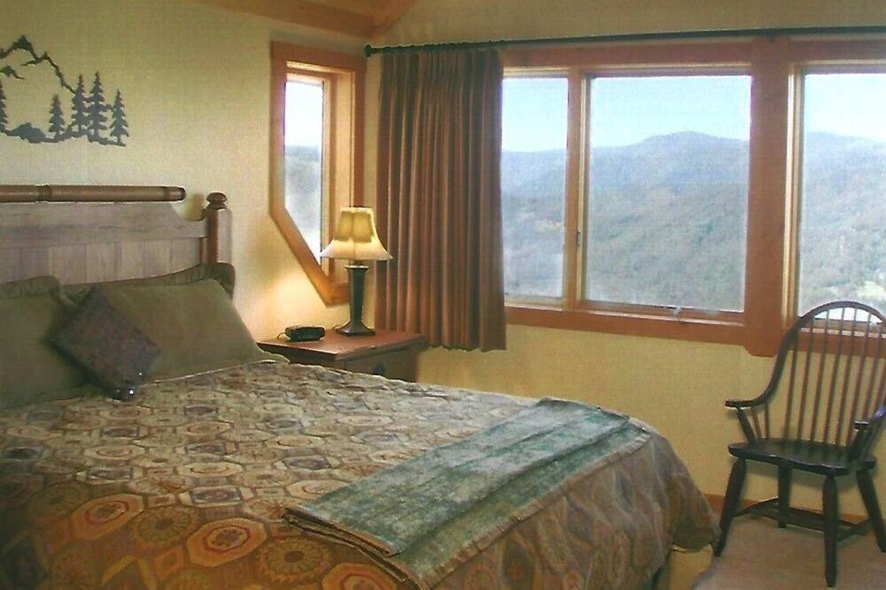 Photo of Bedroom in Waynesville