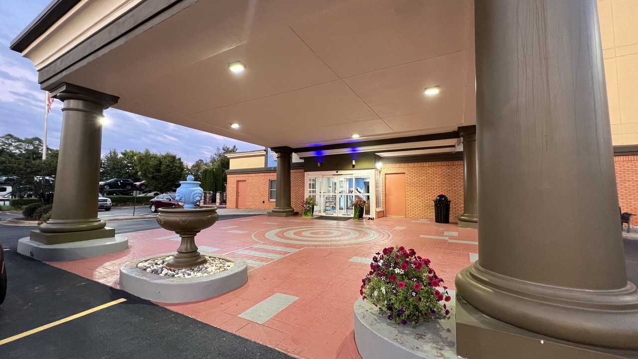 Photo of Outdoor in Madison