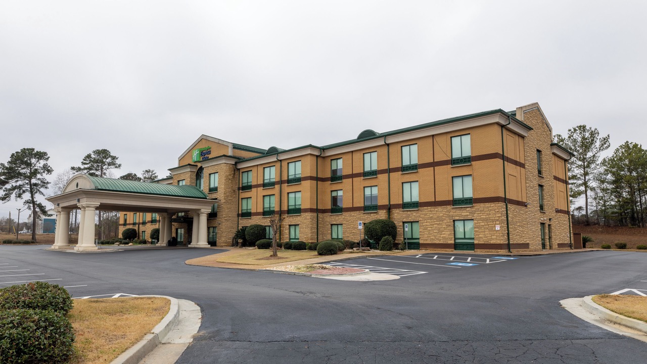 Photo of Outdoor in Macon