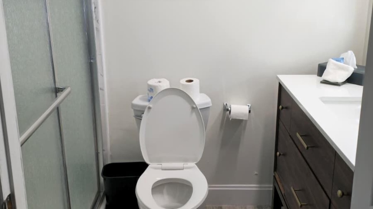 Photo of Bathroom in Kodak
