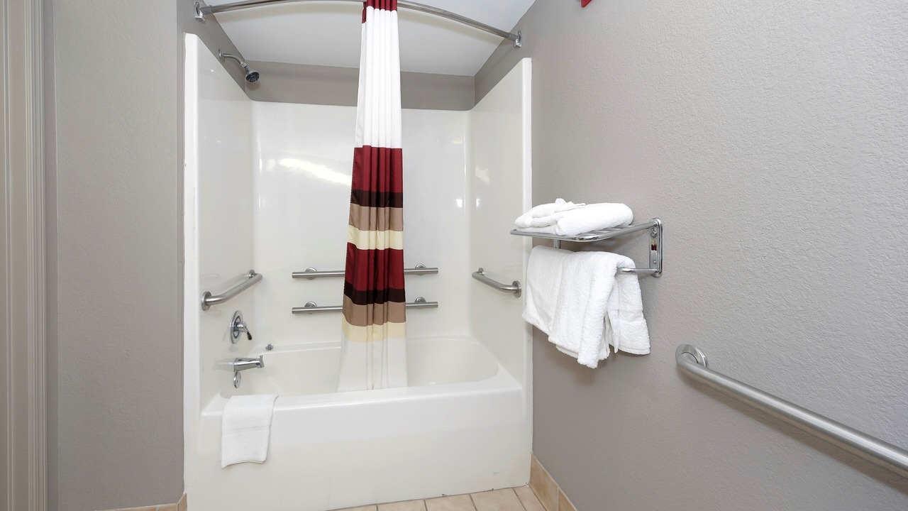 Photo of Bathroom in Carrollton