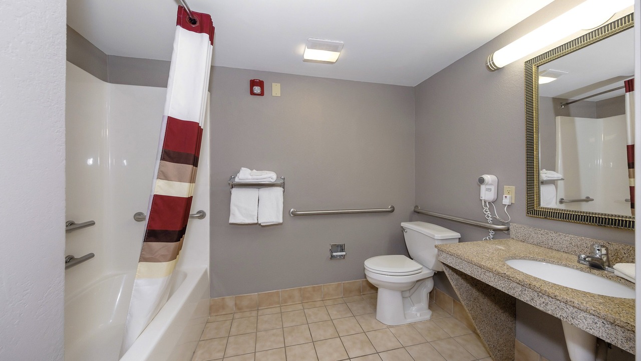 Photo of Bathroom in Carrollton