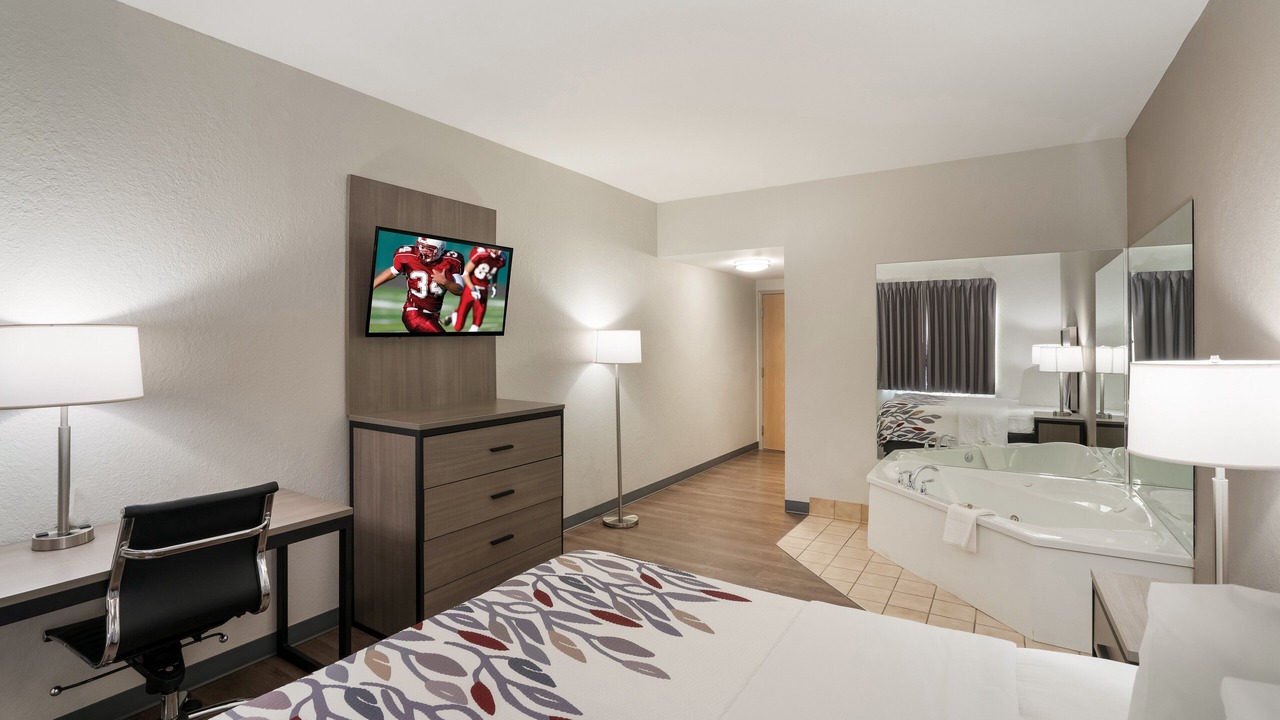 Photo of Bedroom in Carrollton