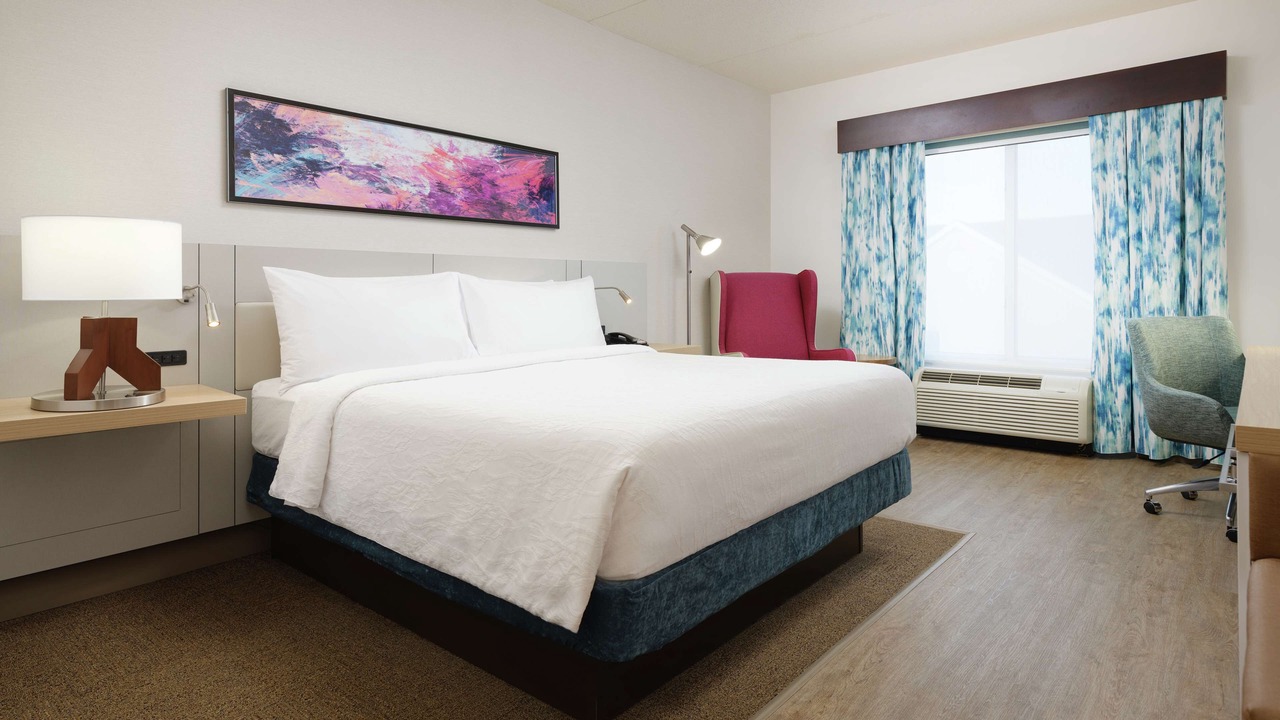 Photo of Bedroom in Town Center