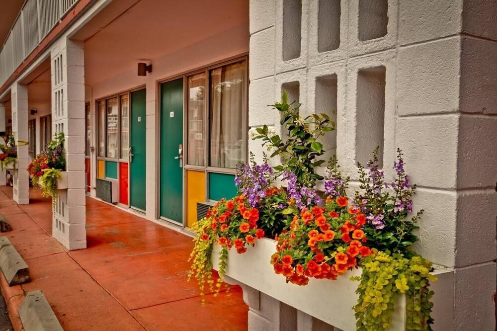 Photo of Outdoor in Yamacraw Village