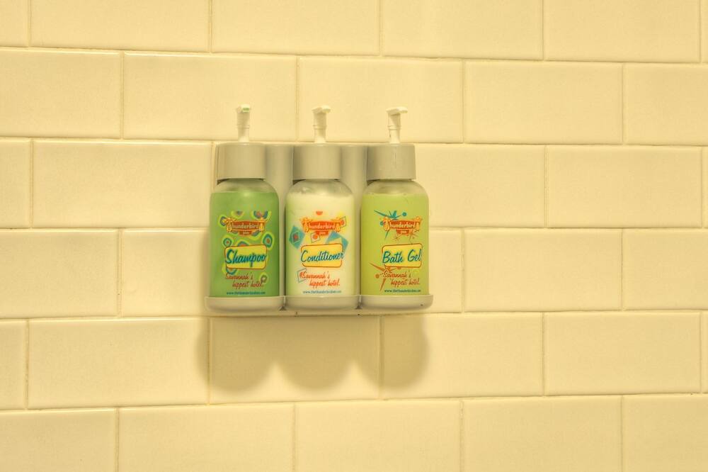 Photo of Bathroom in Yamacraw Village