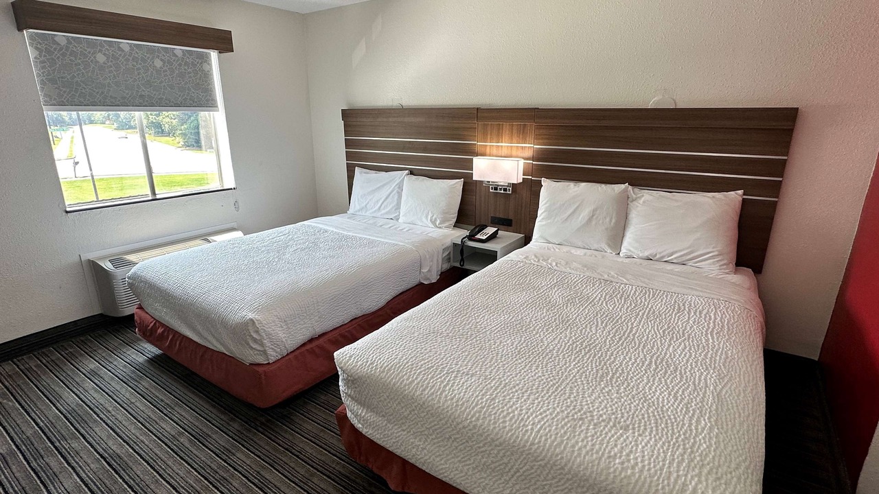 Photo of Bedroom in Lithia Springs