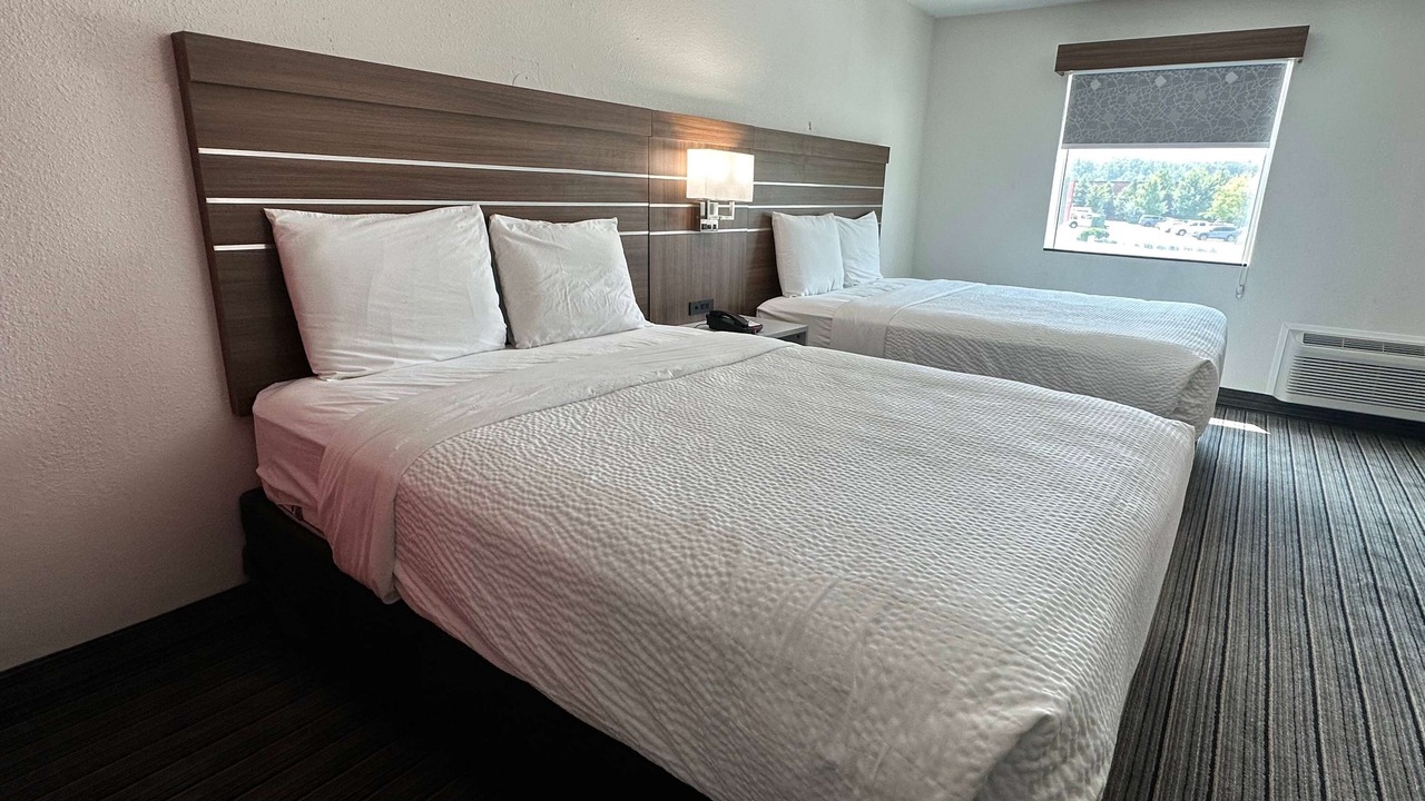 Photo of Bedroom in Lithia Springs