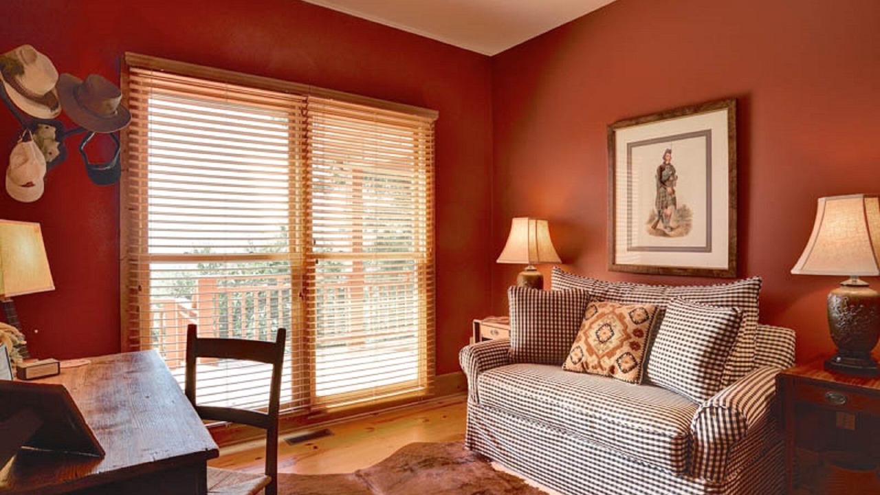 Photo of Livingroom in Lake Toxaway