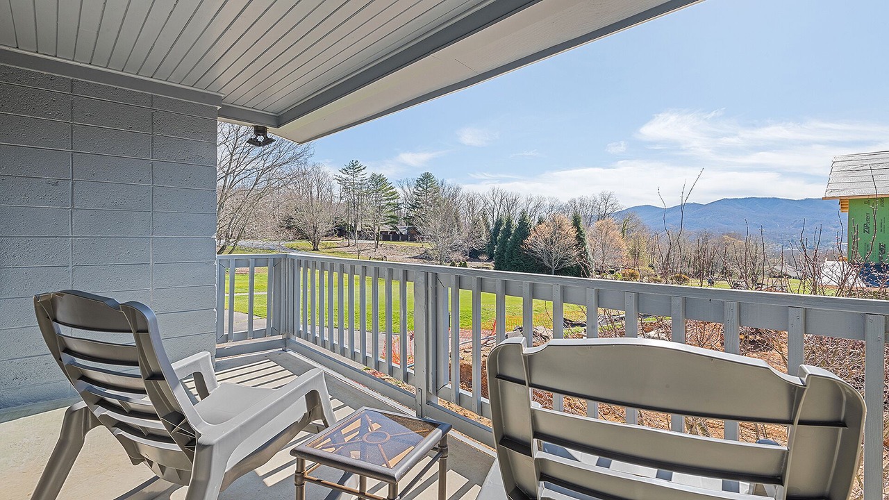 Photo of Patio Balcony in Waynesville
