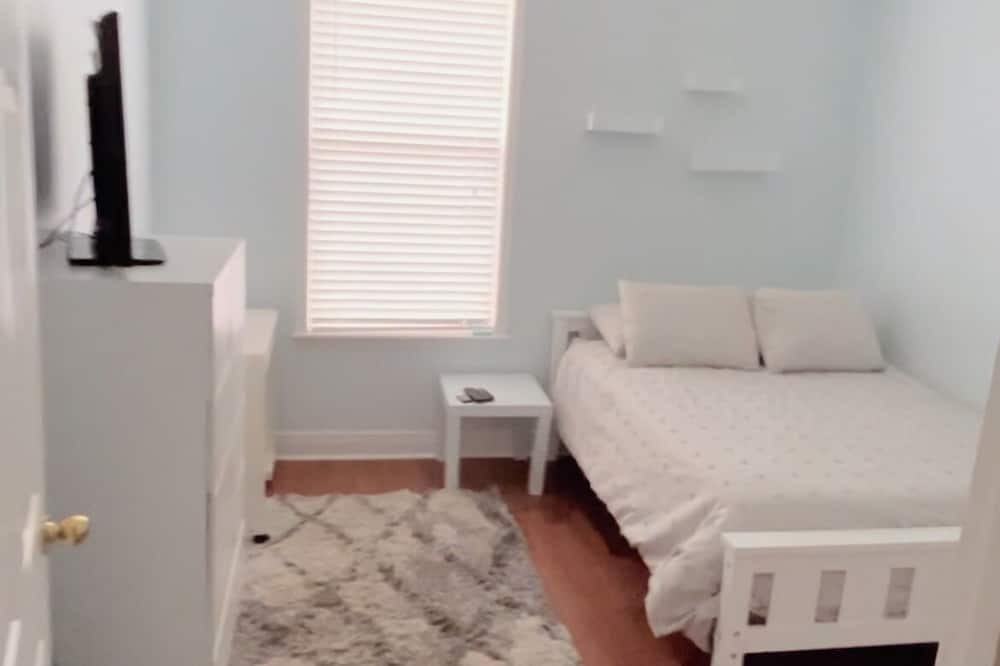 Photo of Bedroom in Killearn Estates