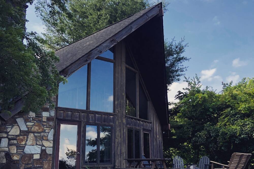 Photo of Outdoor in Lake Toxaway