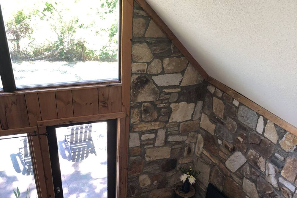 Photo of Livingroom in Lake Toxaway