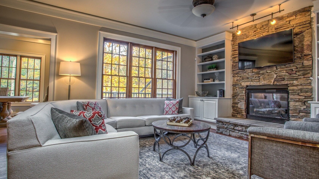 Photo of Livingroom in Asheville