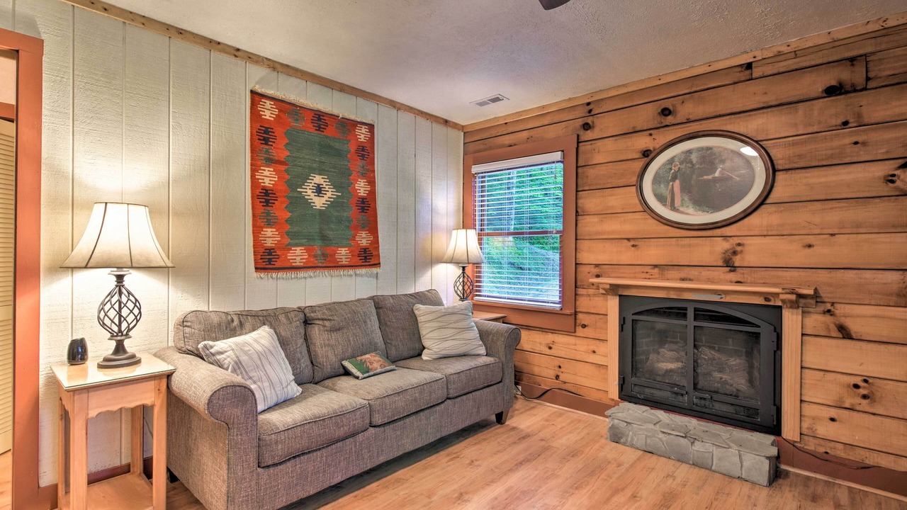 Photo of Livingroom in Clyde