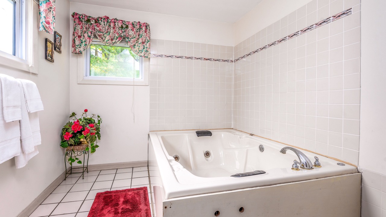 Photo of Bathroom in Waynesville