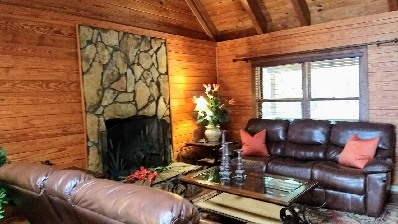 Photo of Livingroom in Eatonton