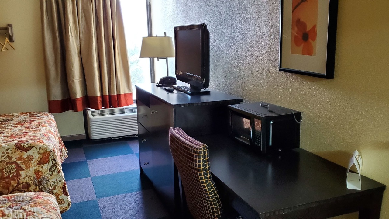 Photo of Bedroom in Macon