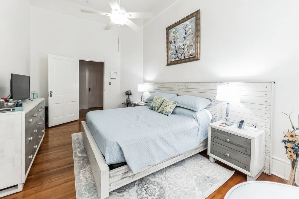 Photo of Bedroom in Eufaula