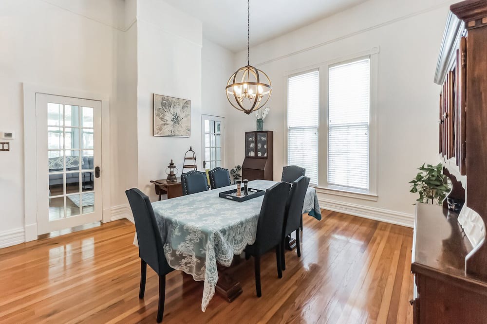 Photo of Livingroom in Eufaula