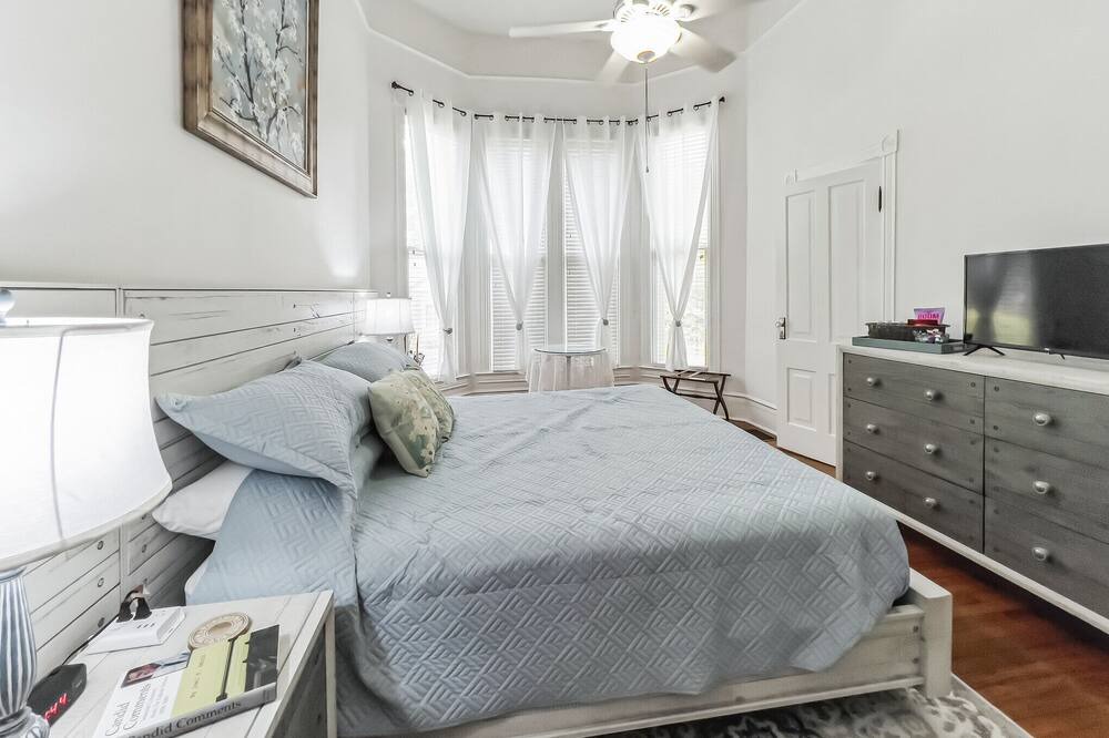 Photo of Bedroom in Eufaula