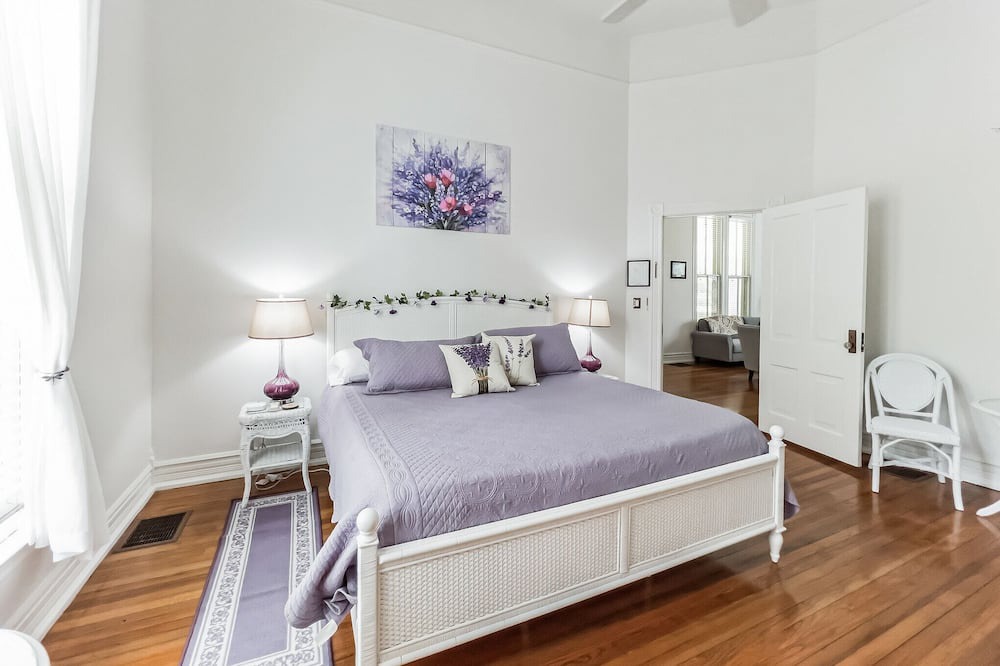 Photo of Bedroom in Eufaula
