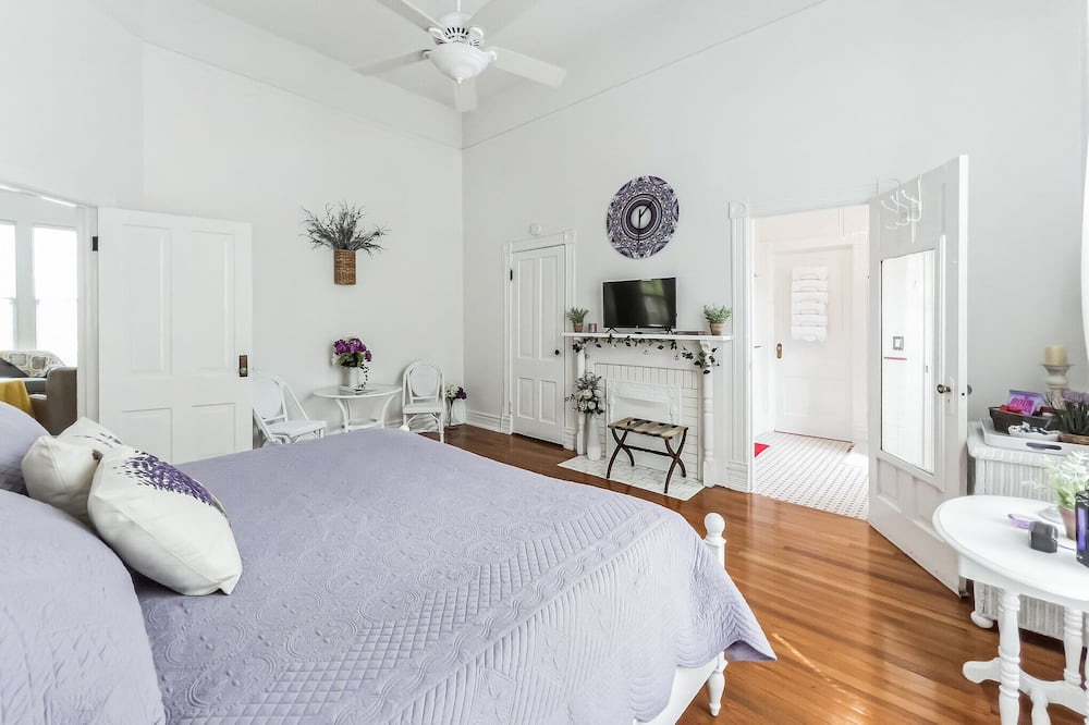 Photo of Bedroom in Eufaula