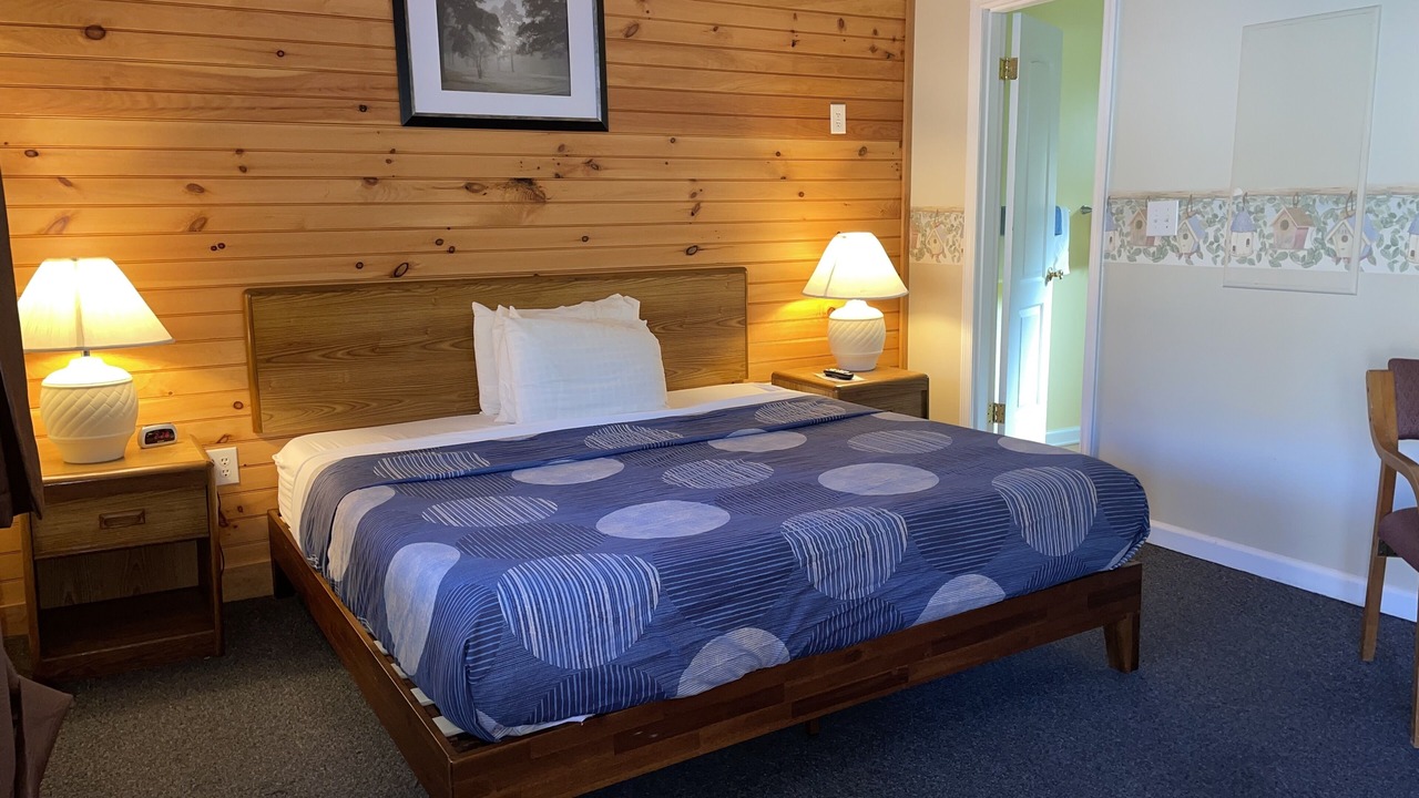 Photo of Bedroom in Maggie Valley