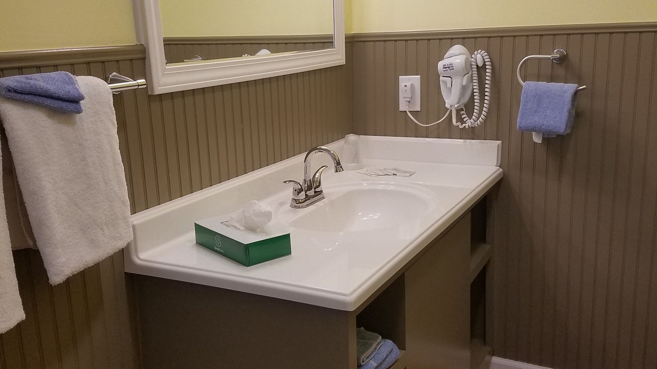 Photo of Bathroom in Maggie Valley