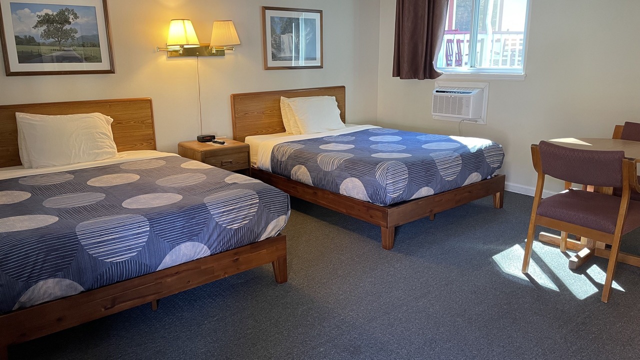 Photo of Bedroom in Maggie Valley