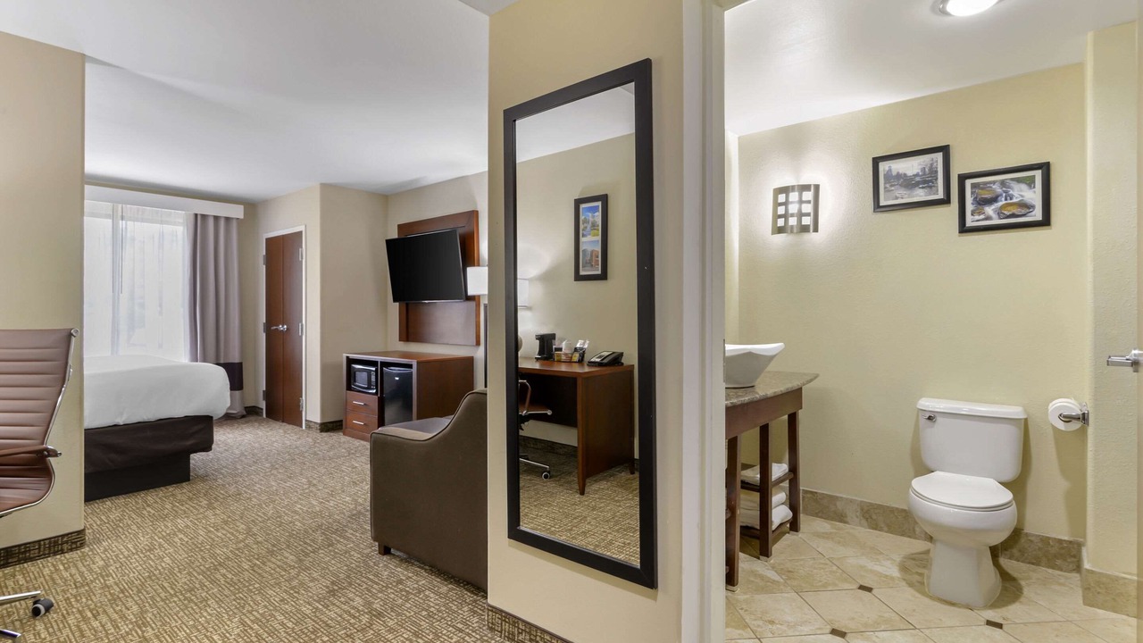 Photo of Bedroom in Town Center
