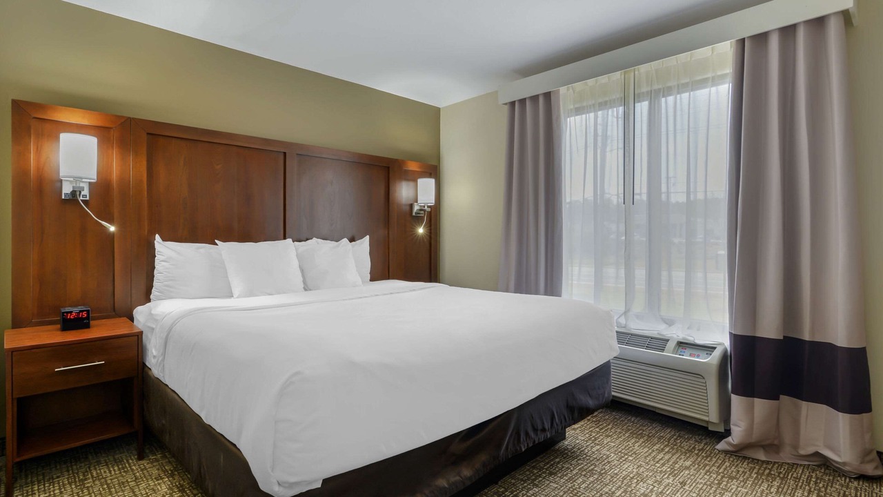 Photo of Bedroom in Town Center