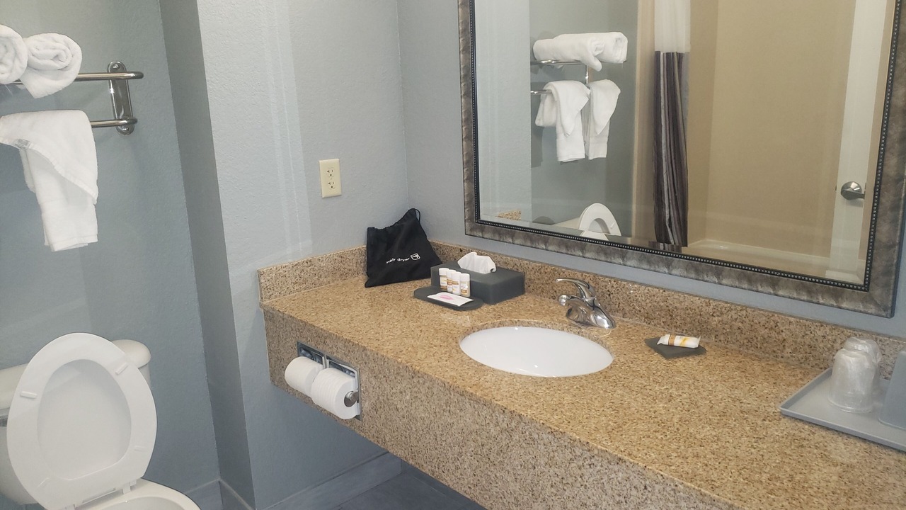 Photo of Bathroom in Tillmans Corner