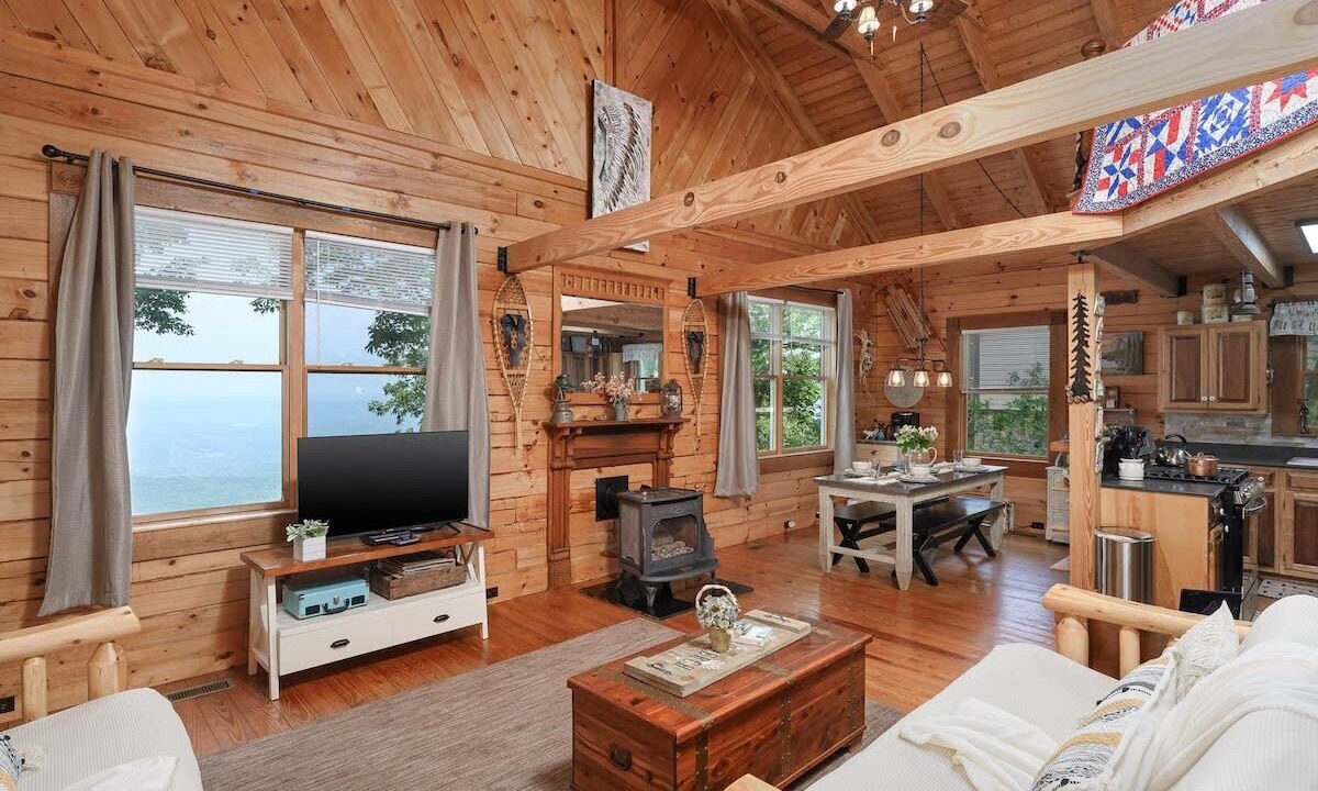 Photo of Livingroom in Valley Head