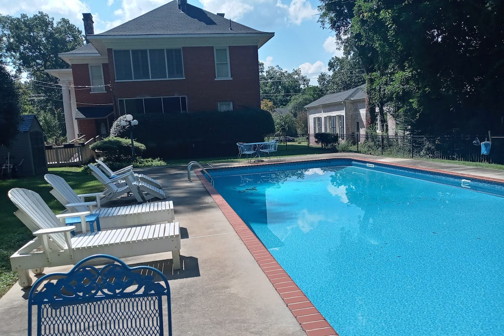 Photo of Outdoor in Newnan